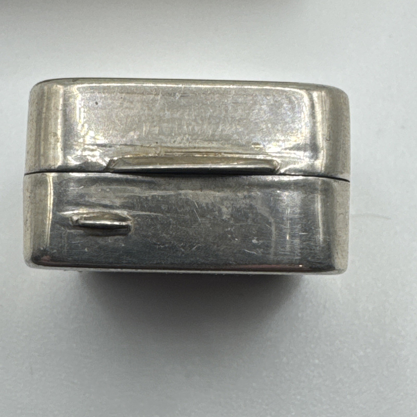 800 Silver Pill Box