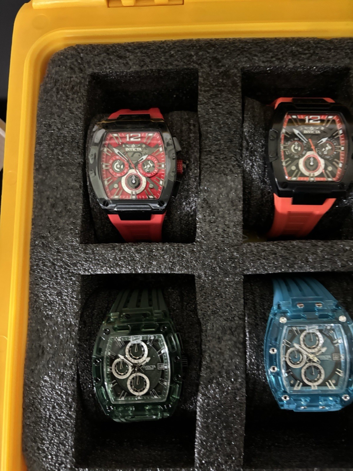 NEW Invicta S1 RALLY Men’s Wristwatch Mixed Lot (8 Watches) w/NEW Invicta CASE.