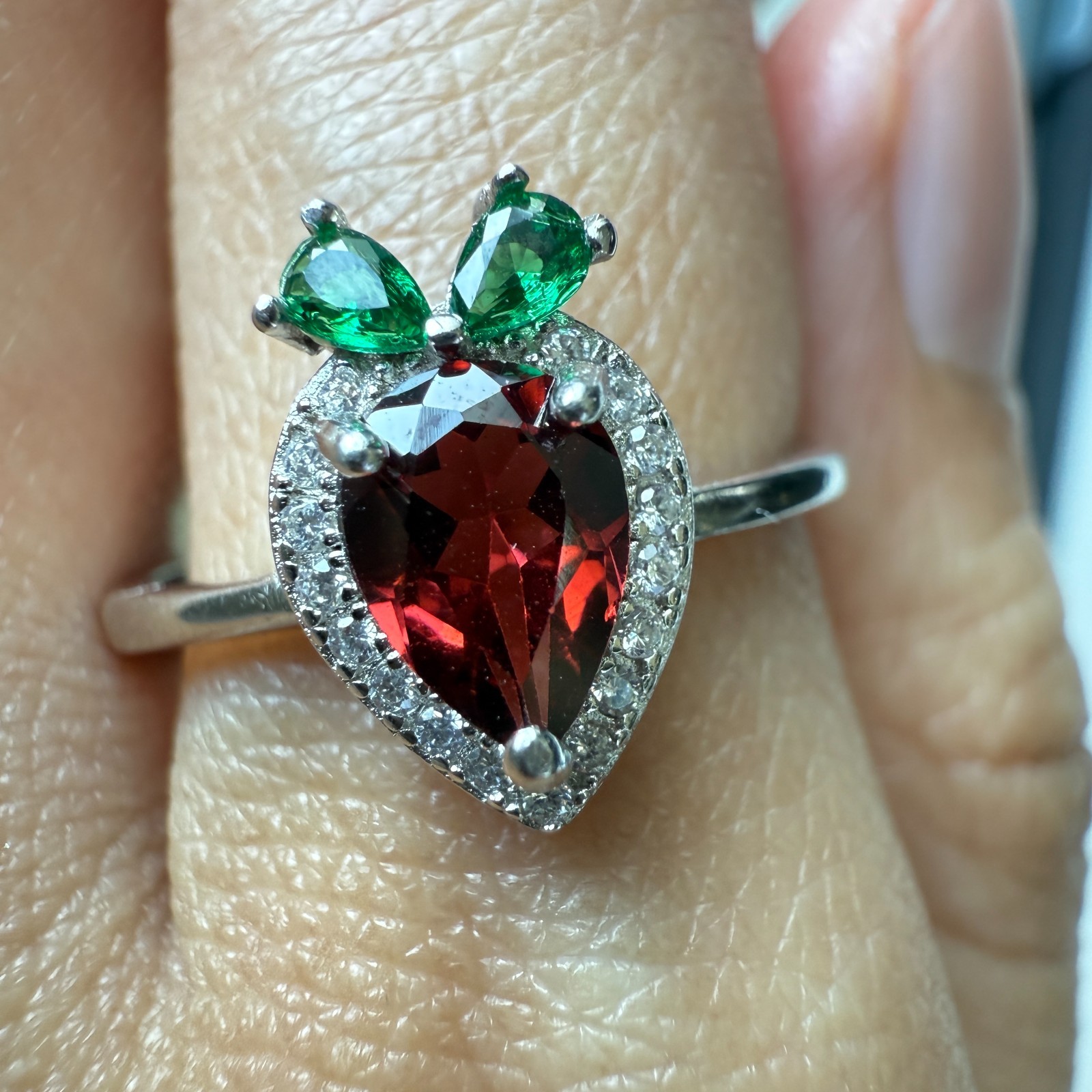 925 Sterling Silver Ring 7x5mm Natural Rhodolite Garnet Zircon Carrot Diopside
