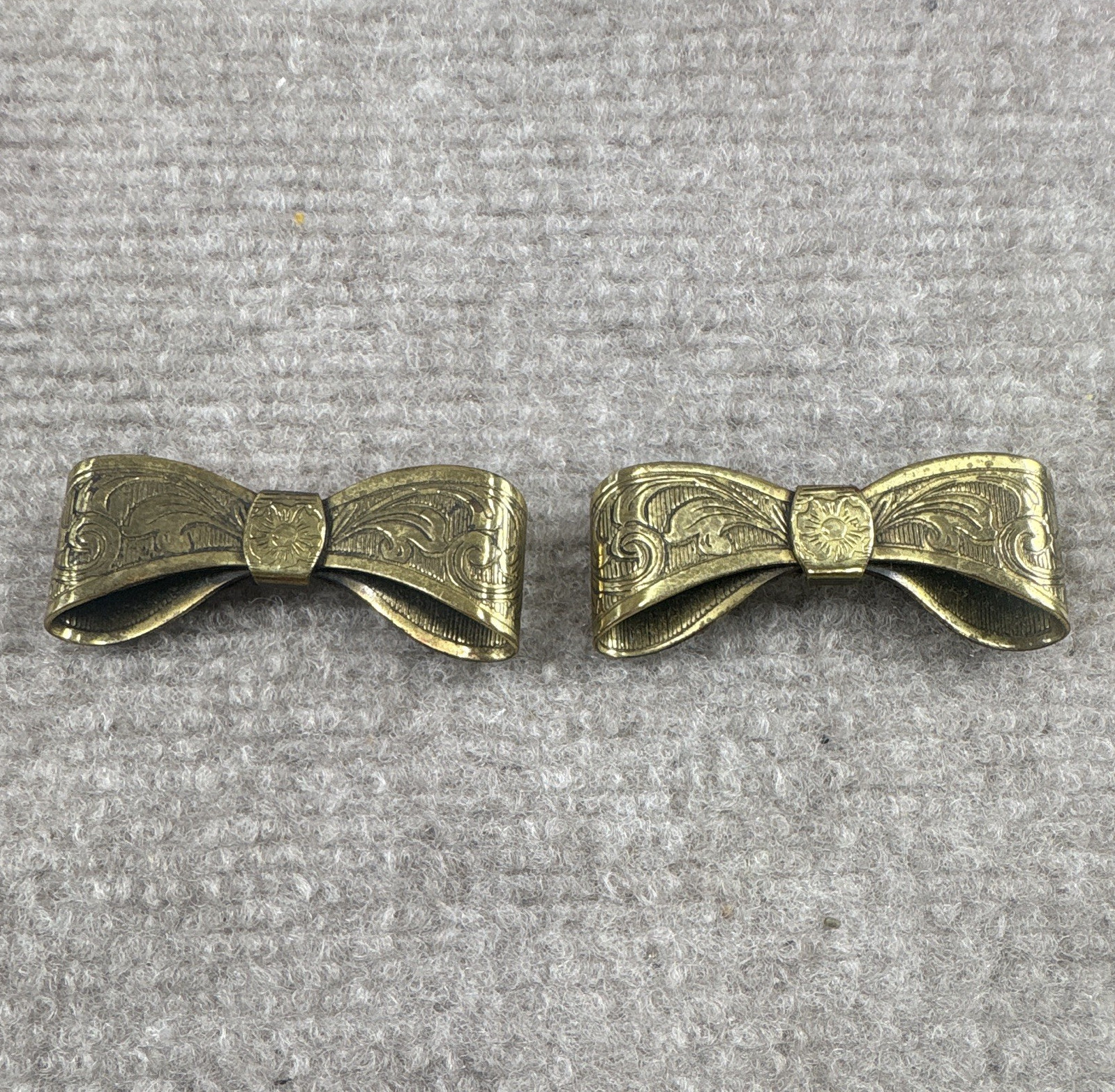 Vintage Engraved Brass Gold Bow Beads Findings Lot of 2 for Necklace Bracelet