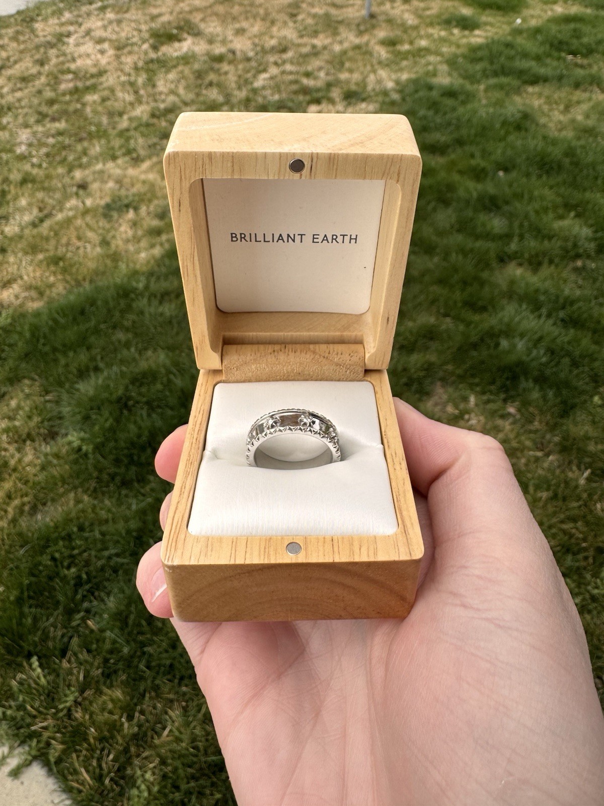 Brilliant Earth Sol Starburst Ring — White Gold