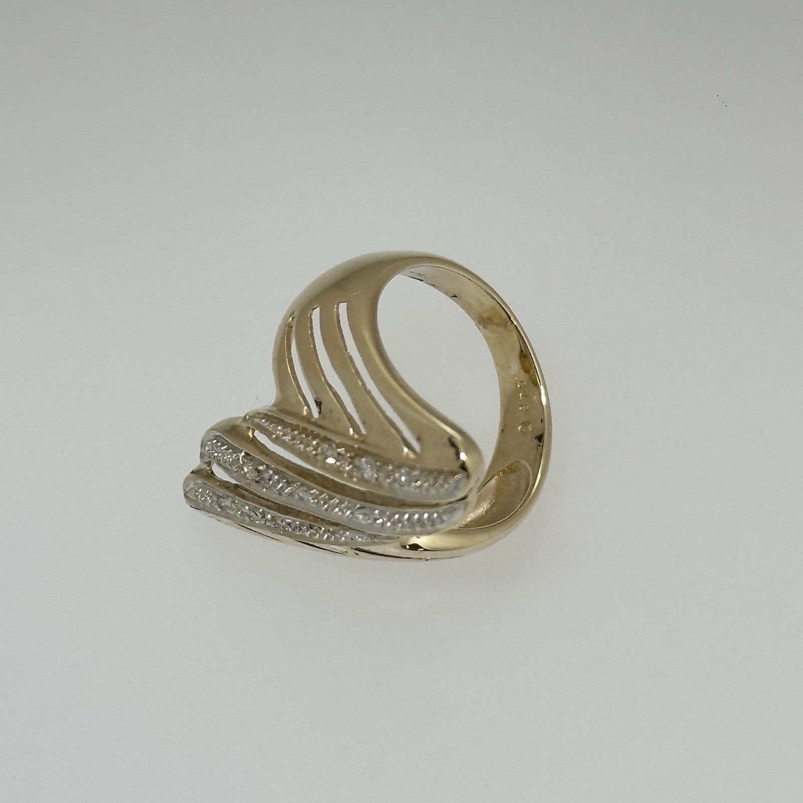 9k Yellow and White Gold Diamond Dress Ring