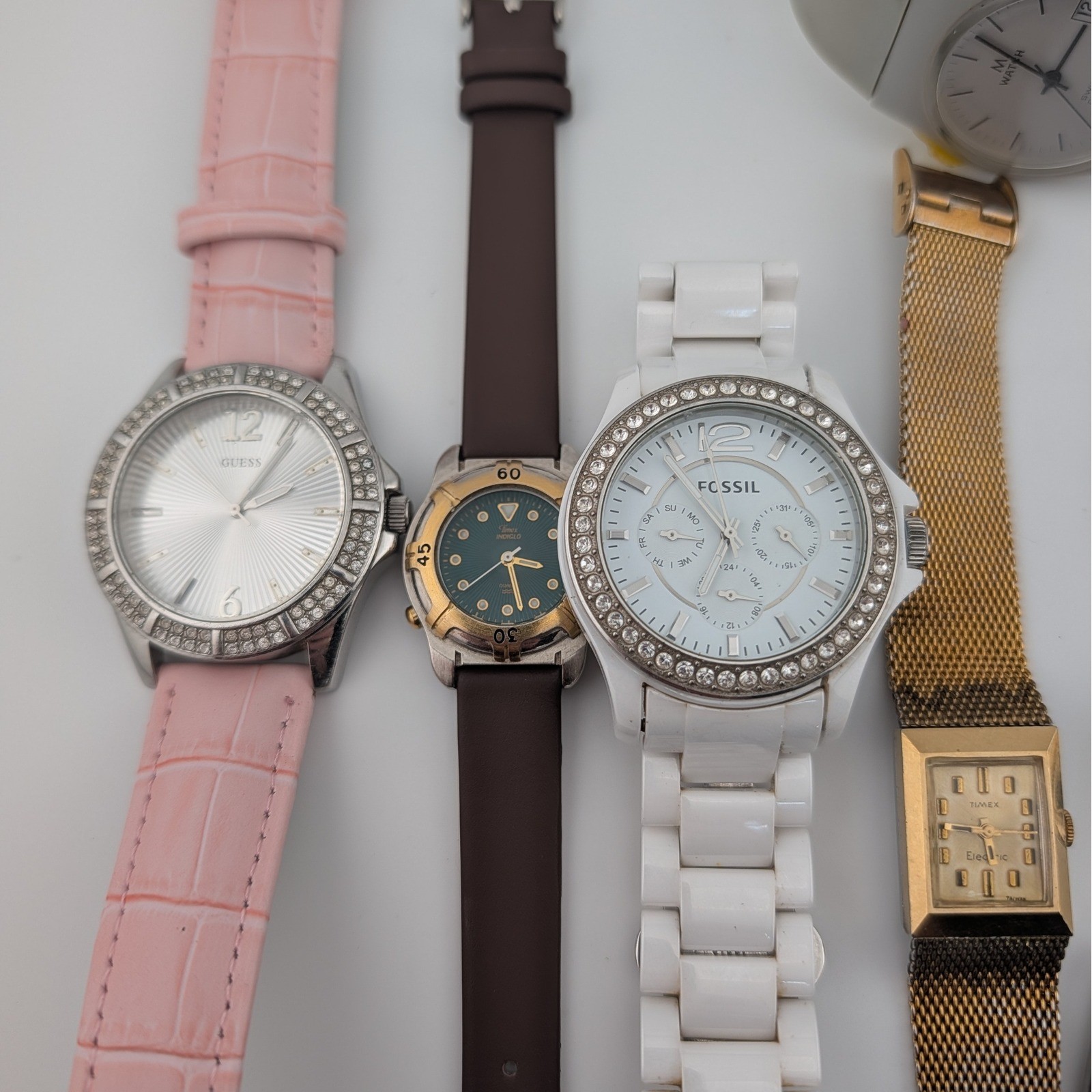 10 Watch Repair Lot Bulova Timex Indiglo Electric Citizen Running With Issues