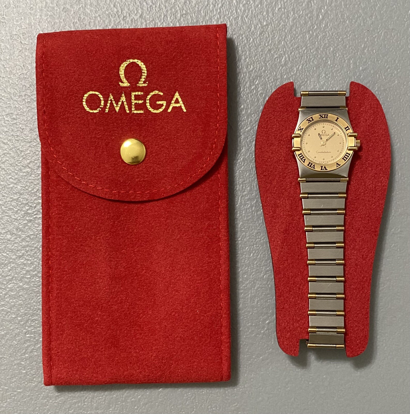 OMEGA RED  POUCH/ TRAVEL POUCH/SERVICE POUCH WITH INSERT FAST SHIPPING USA