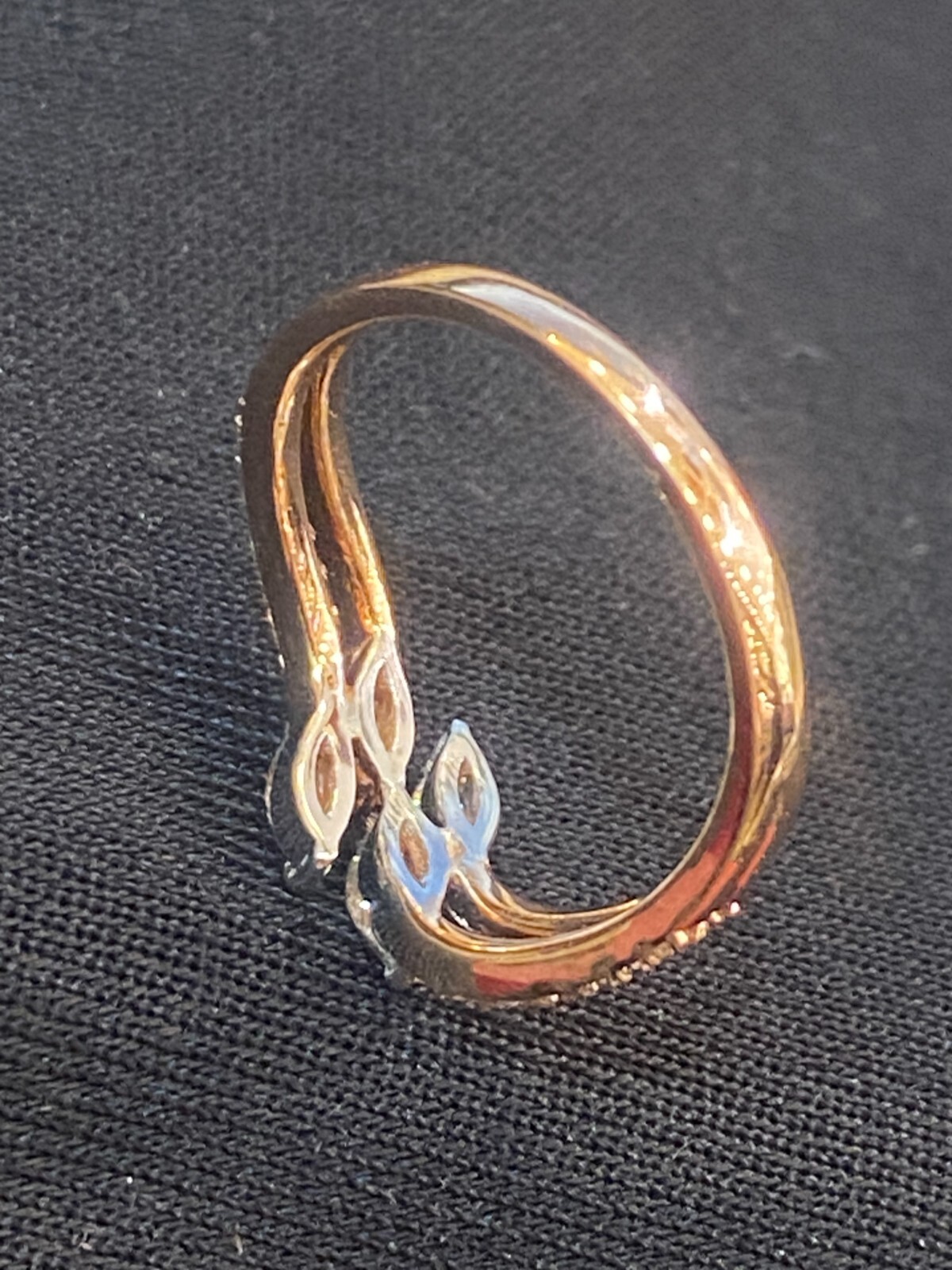 Stunning 0.70 Cts Marquise Round Shape Diamonds Engagement Ring In 585 14K Gold