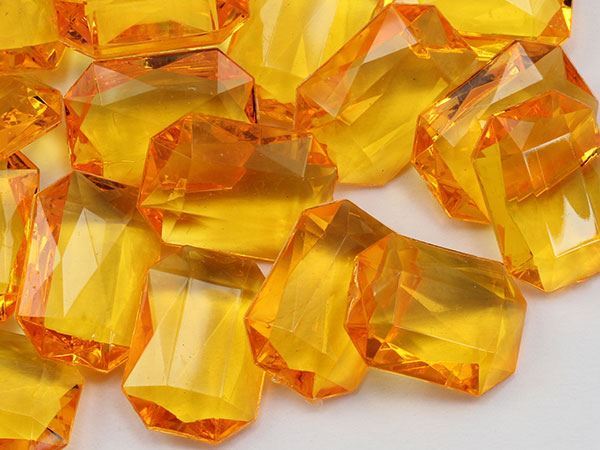 25x18mm Amber CH16 Octagon Pirate Jewels For Games and Parties 40 PCS