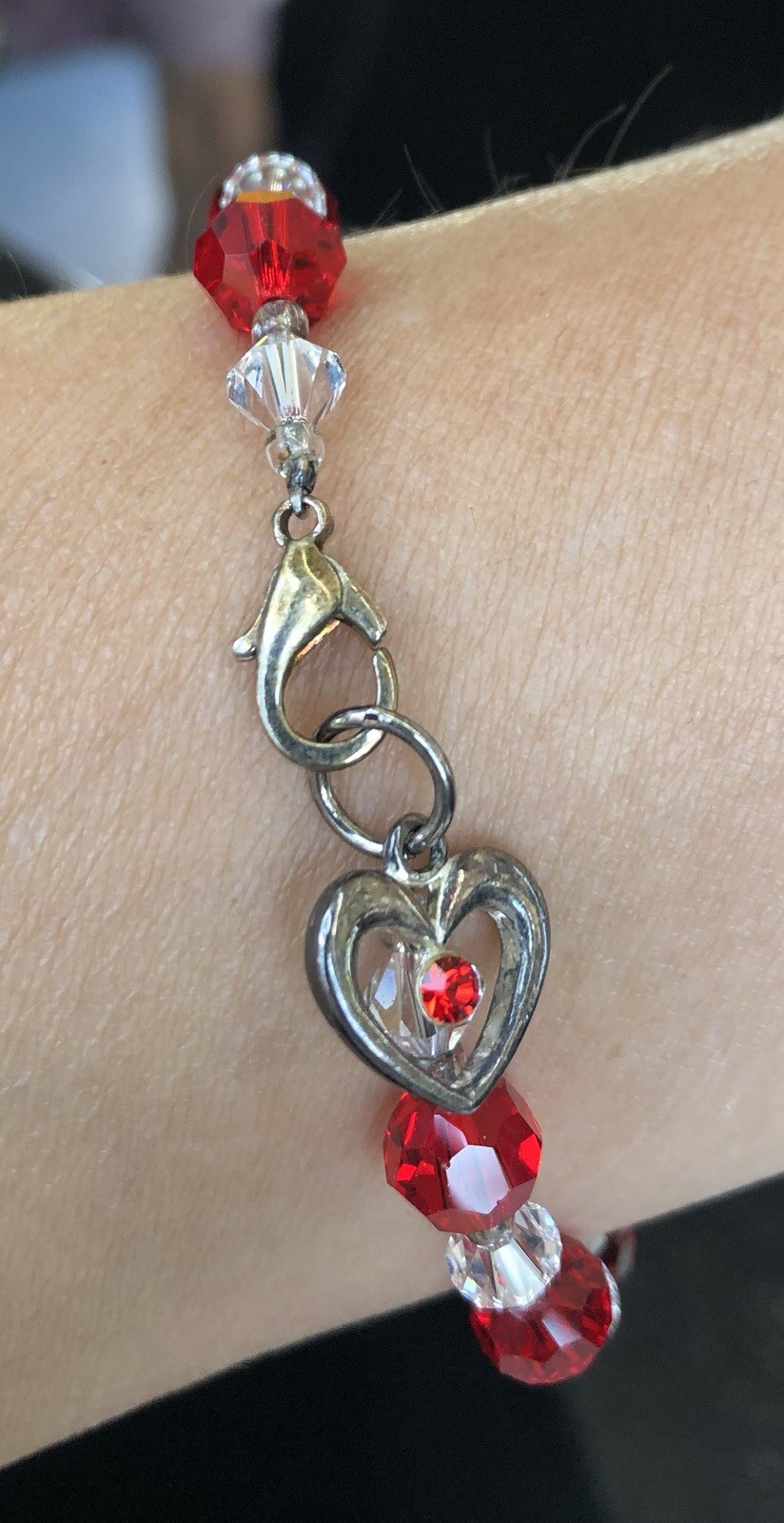 Red Crystal Bracelet, Metal Cord, Quite Shining