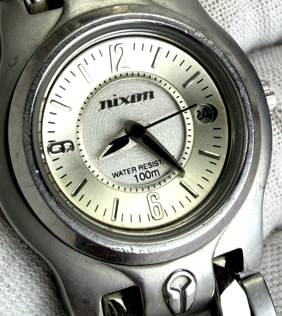 Nixon Silver Tone Ladies Date Watch All Stainless The Grace w NEW BATT