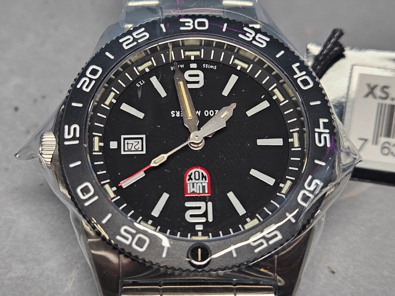 Swiss Luminox Pacific Diver men’s Stainless Black Dial Tritium Watch XS.3122.M1