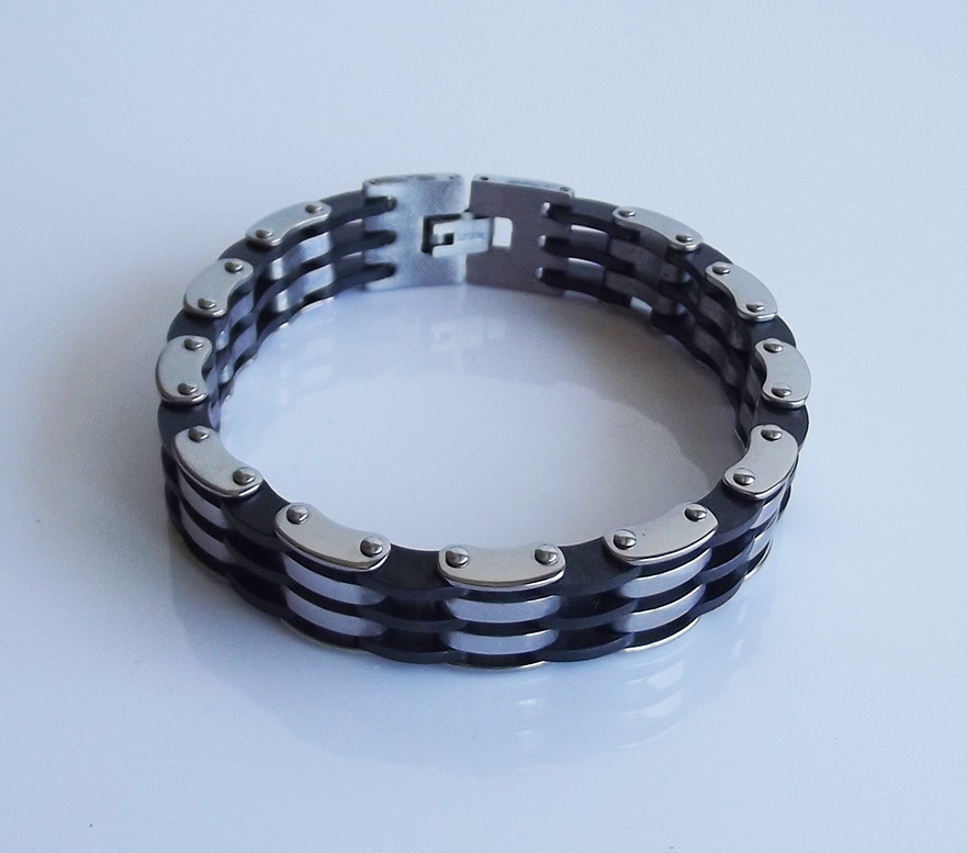 Bike Primary Chain Style Men’s 8.25″ Stainless Steel Fashion Bracelet Biker