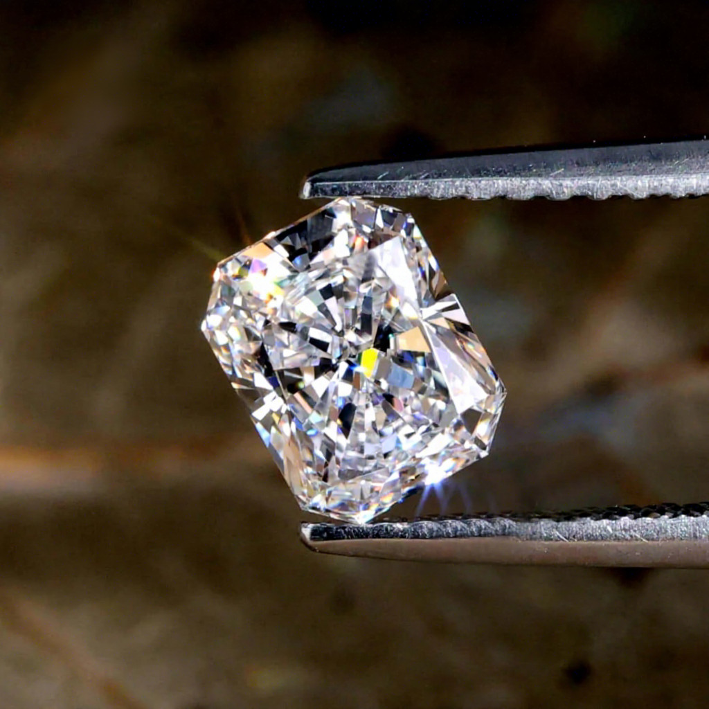 5.25 Ct Loose Moissanite Radiant Cut 9 x 11 MM D Color, IF CLARITY Certified