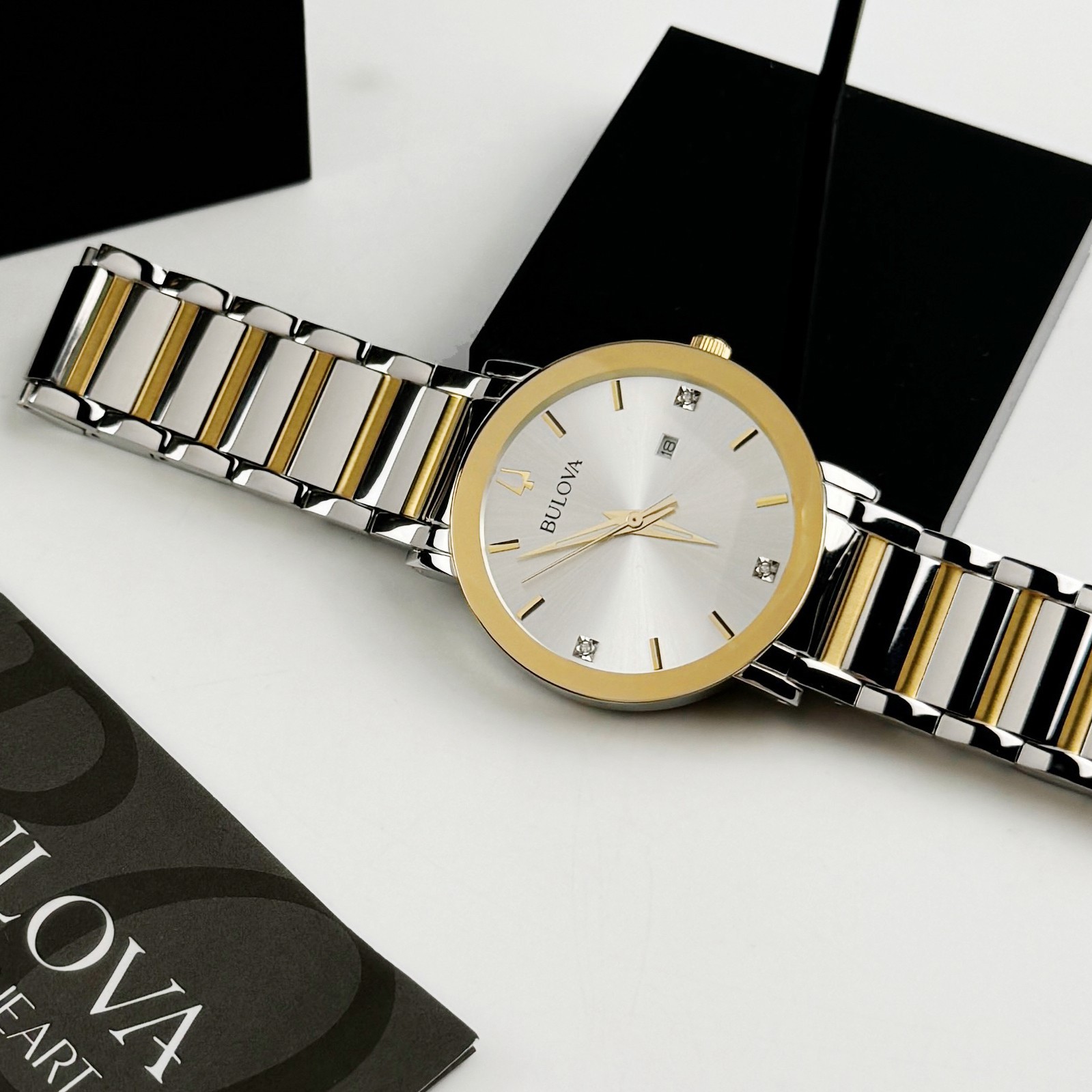 Bulova 98D151 Men’s Futuro Two-Tone Diamond Watch Silver dial Men’s Watch