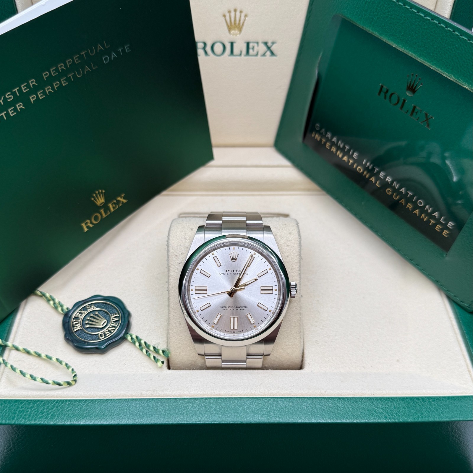 Rolex Oyster Perpetual 41 Silver Index Dial Stainless Steel Smooth Bezel Oyster