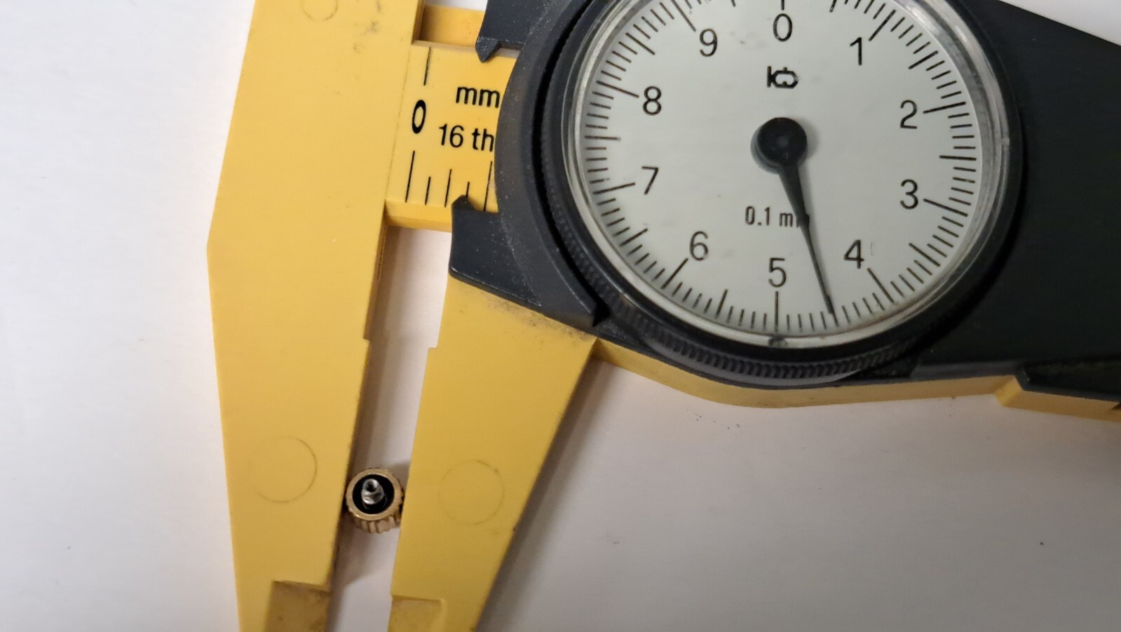 Zodiac CROWN Yellow 4.5mm screwdown type, for watch repair/parts