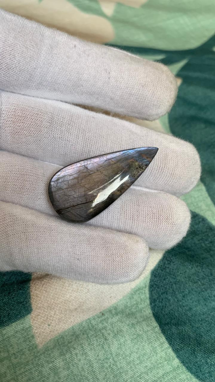 40carats Designer Multi Labradorite Cabochon Pear Shape 39×19×6 Size
