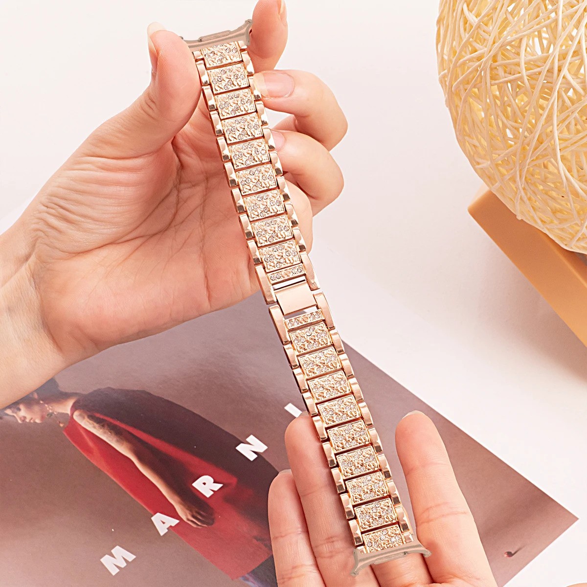 Luxury Diamond Metal Band for Samsung Galaxy Watch 8 40 44mm Classic 46mm Women