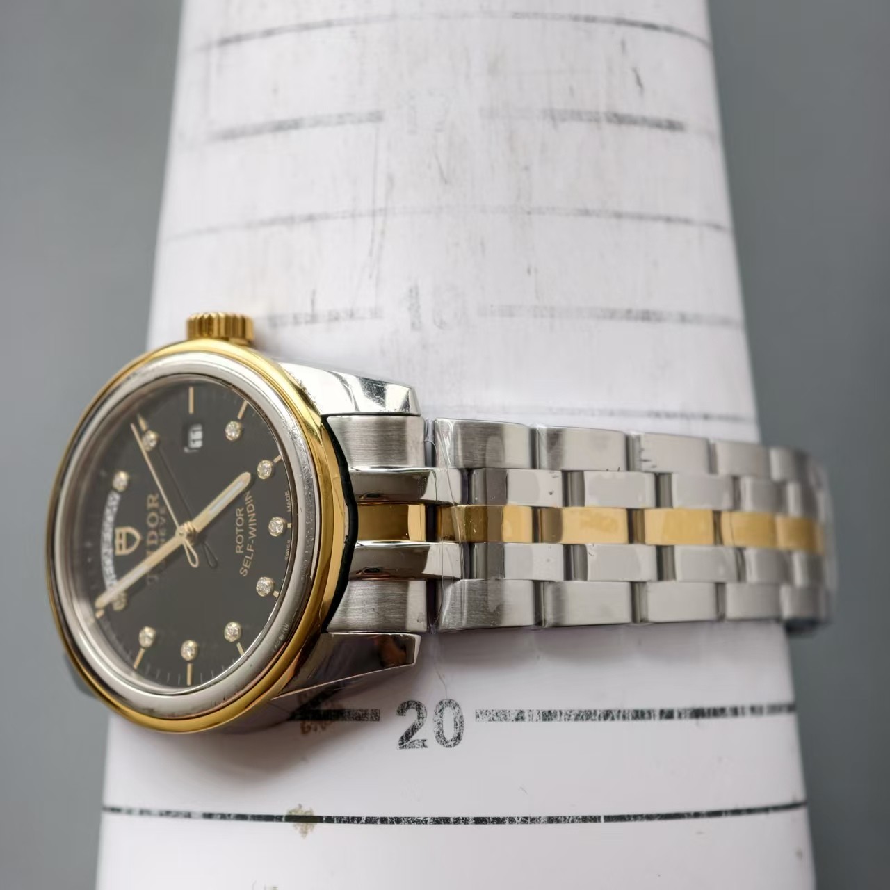 Tudor Black Dial Glamour M56003-0008 Men’s Watch Automatic 39mm Date