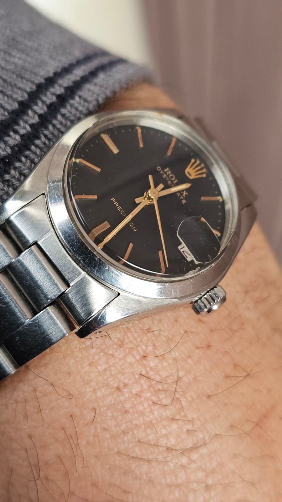Vintage Rolex Oysterdate 6466 Black Dial 30mm Mid Size Hand-Winding Watch 1974