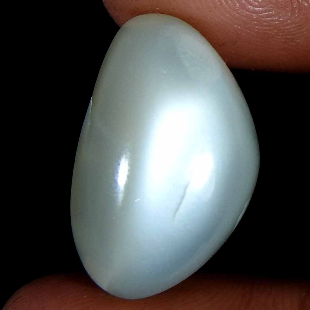 22.90Cts100%Natural Quality Silky Monnstone Fancy Cabochon Loose Gemstone