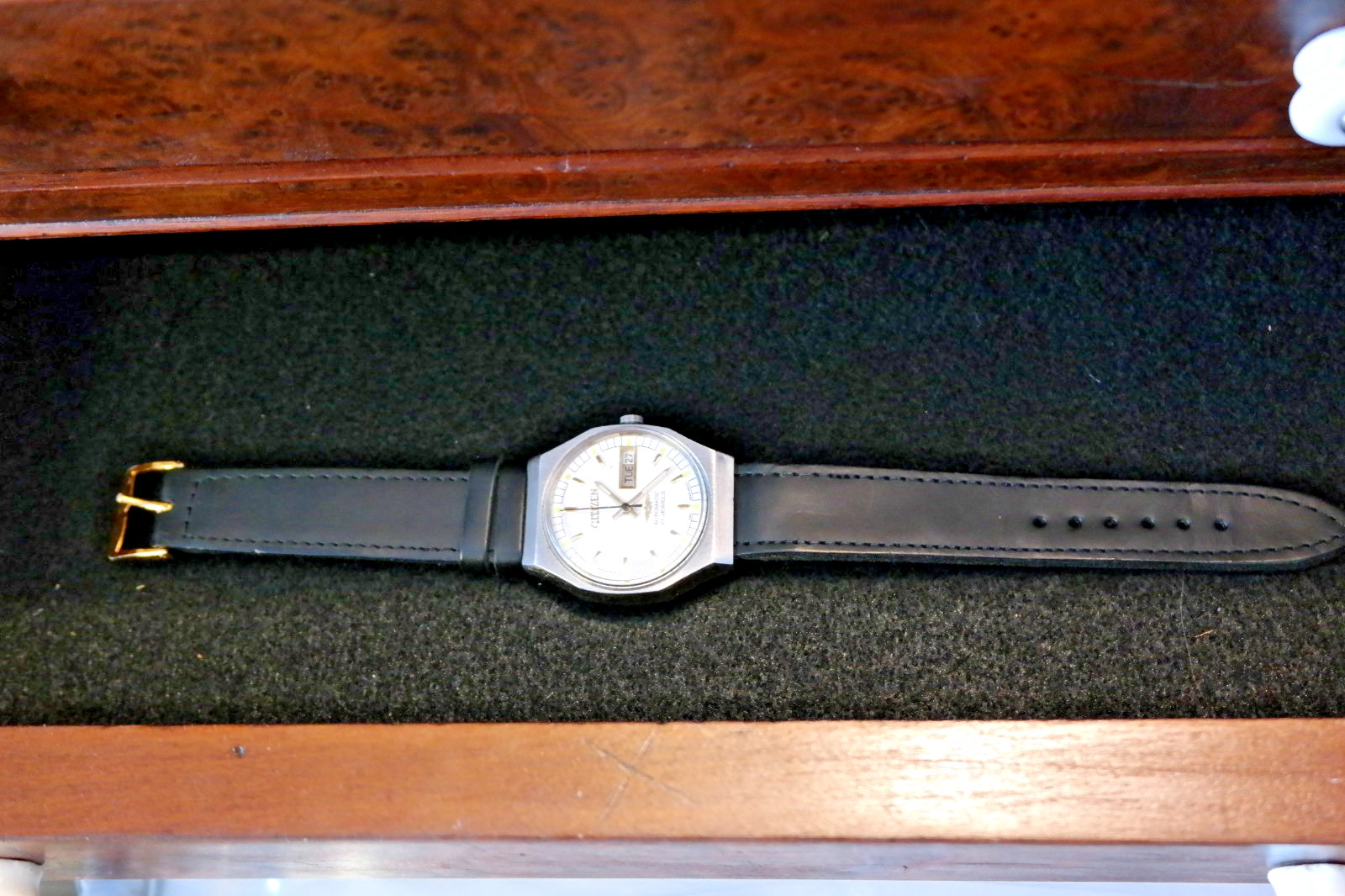 Sharp Citizens New Master Men’s Wristwatch – – Automatic 21J, New Leather Band
