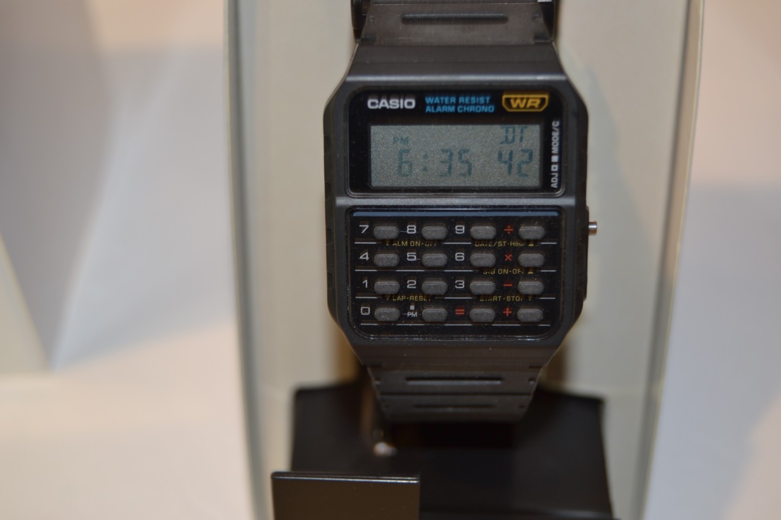 Brand New Casio CA53W1CR Calculator Unisex Watch – Black