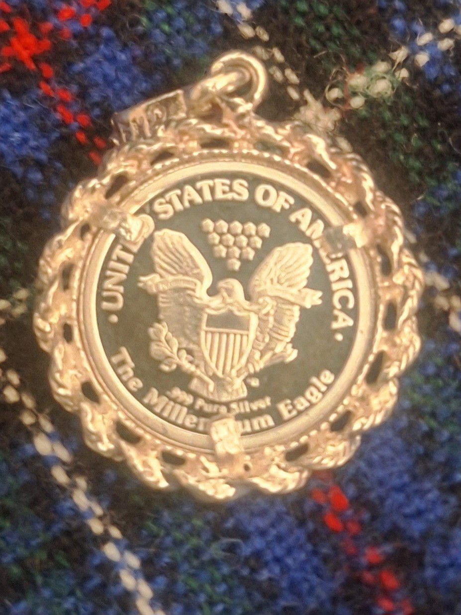 999 STERLING SILVER MILLENNIUM EAGLE COIN PENDANT
