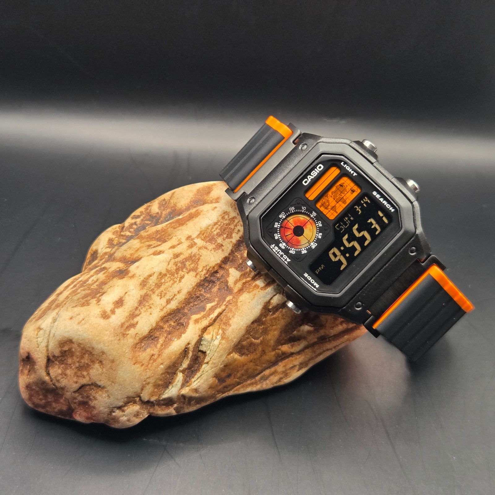 CASIO AE-1200WHD. Royale World Time Mod. Blood Moon (Dark Edition), Hydromod.