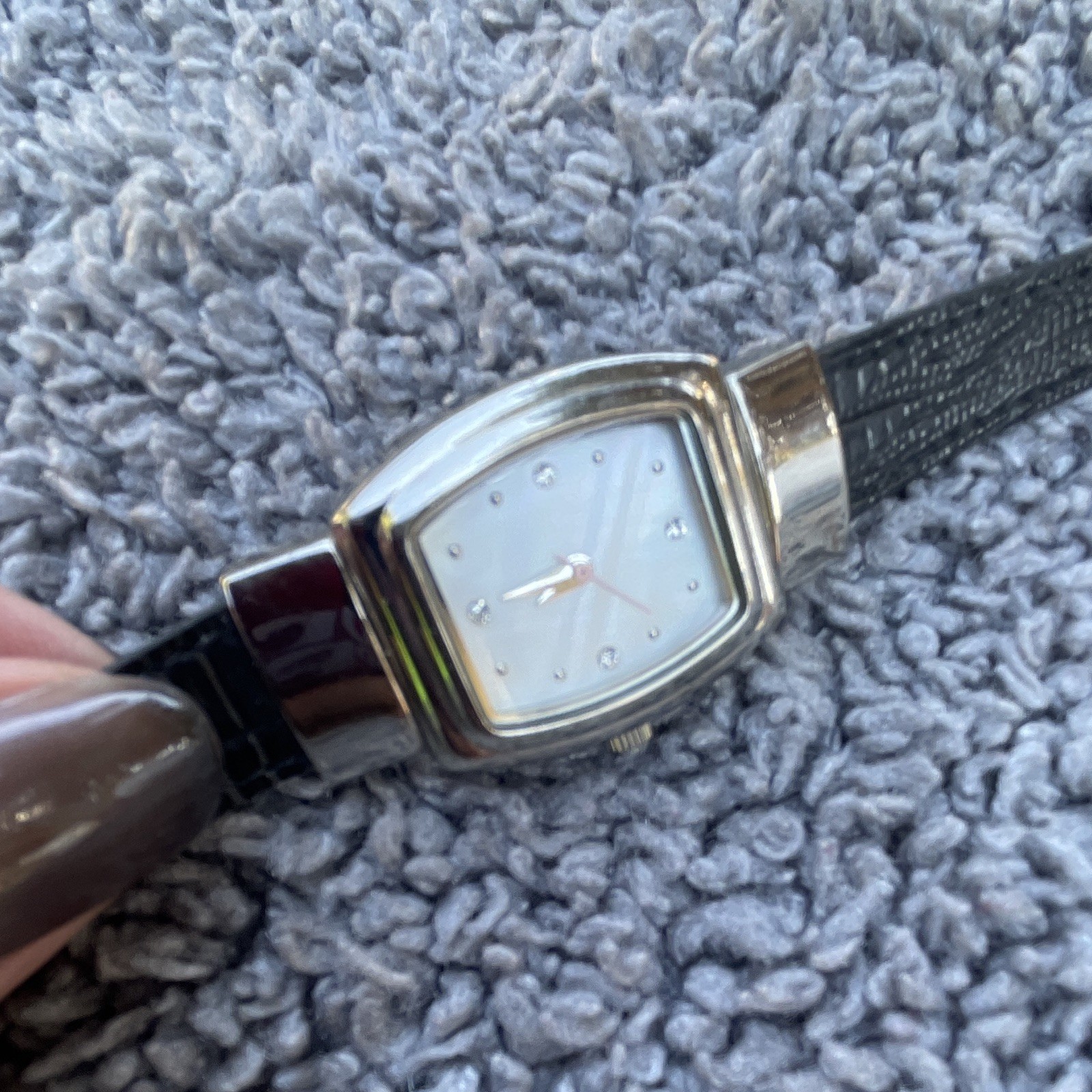 MaryKay Women’s Analog Square Wristwatch White Dial Silver Leather Strap