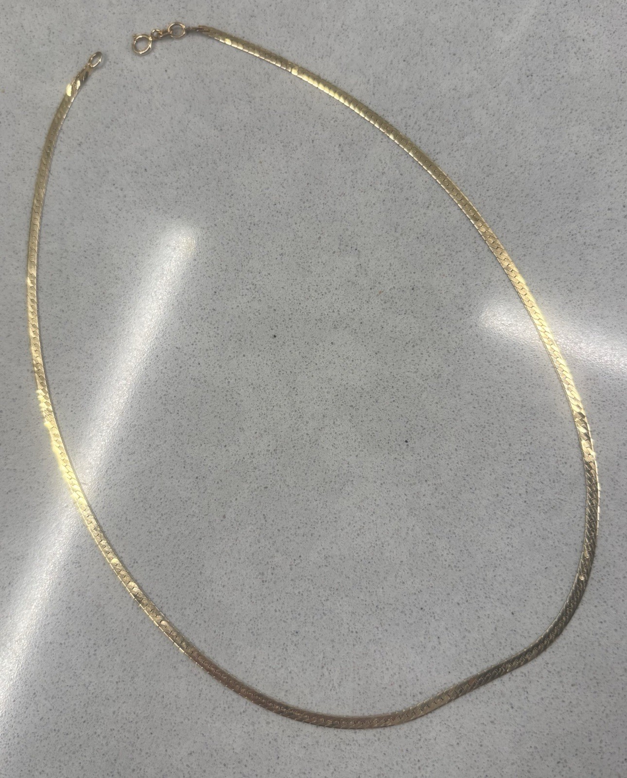 Vintage 14K Solid Yellow Gold Herringbone Necklace ~ 0.25” ~ 4.15g