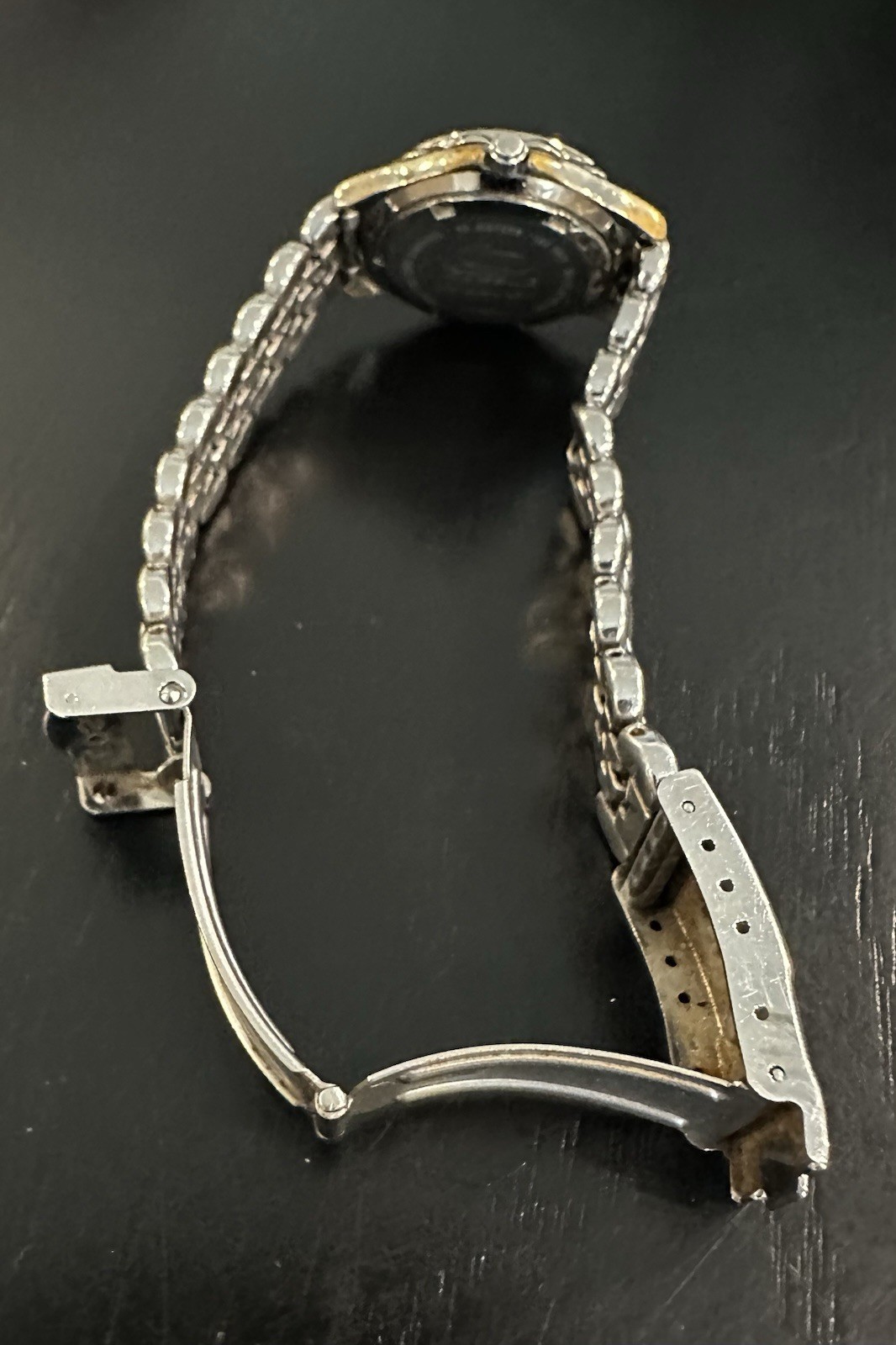 Fossil Women’s Stainless Steel Dive-Style Bracelet Watch