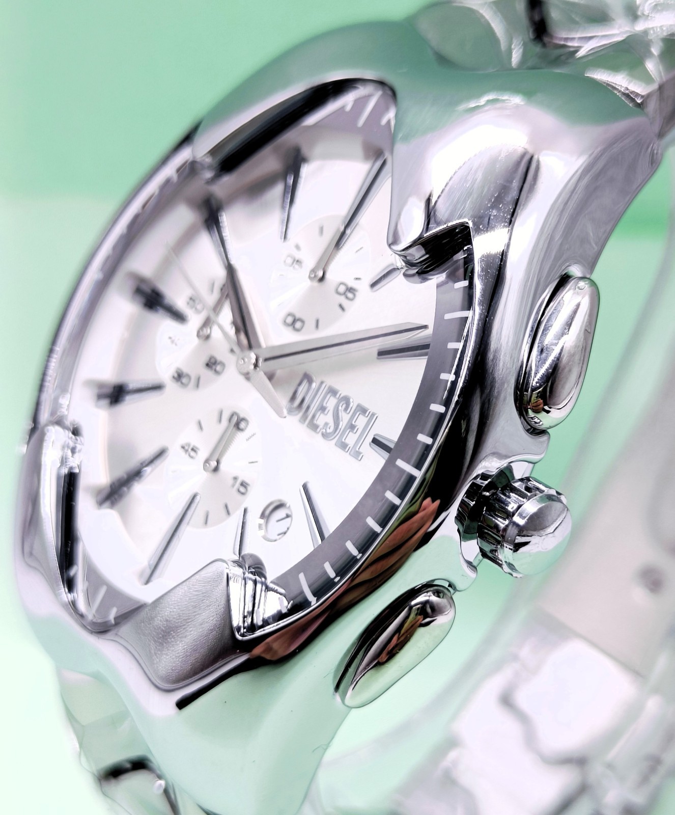 Fantastic Diesel Mercurial Date Indicator Chronograph Quartz Men’s Wrist Watch