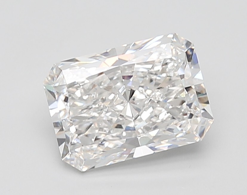 3.03 Cts RADIANT Cut D Color VVS2 Clarity IGI Certified Lab Grown CVD Diamond