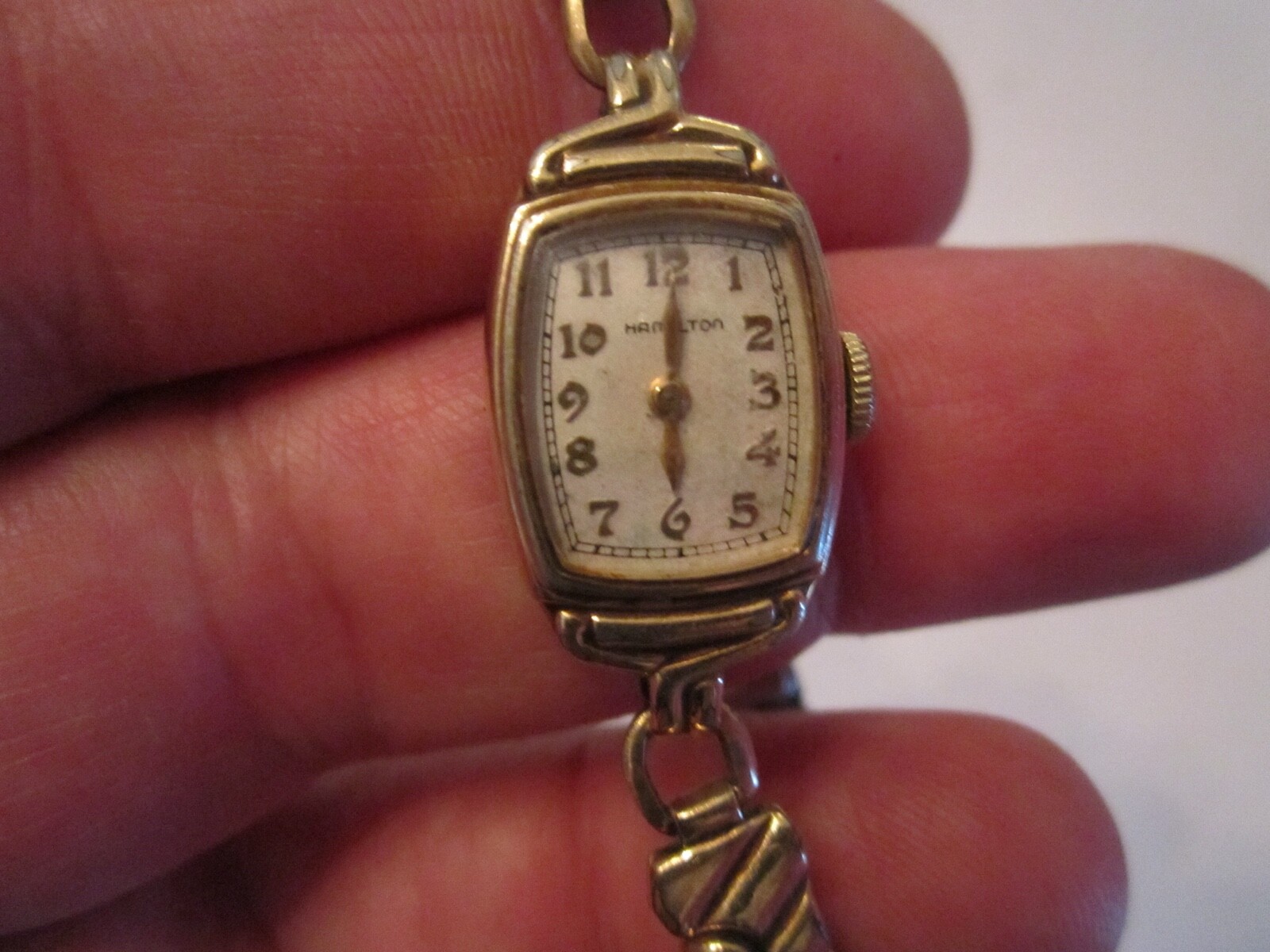 VINTAGE LADIES’ 10K GF HAMILTON WIND UP WATCH – FITS UP TO 6 1/2″ BBA20