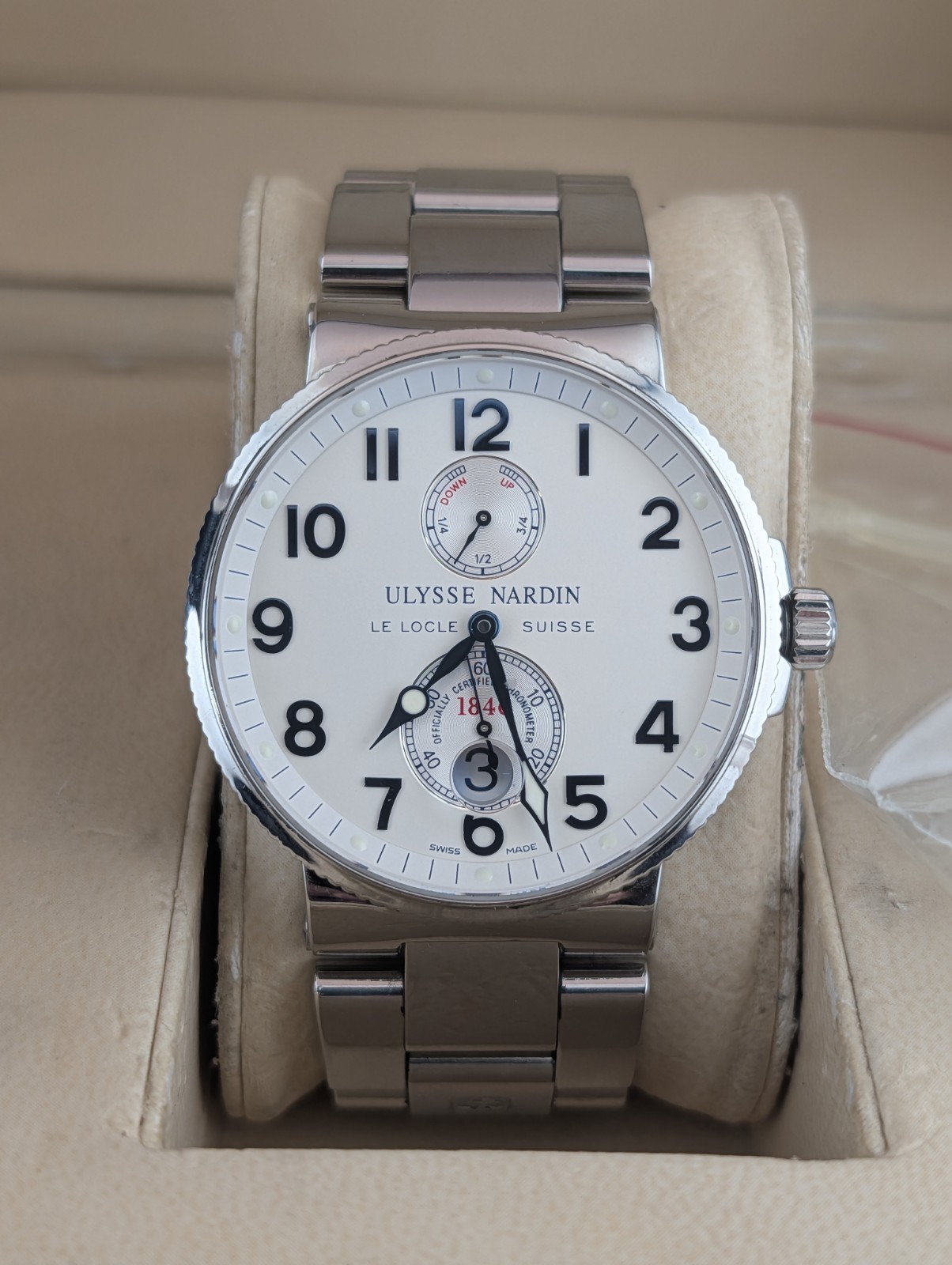 Ulysse Nardin Maxi Marine 41mm White Dial (Ref. 263-66) With Steel Bracelet