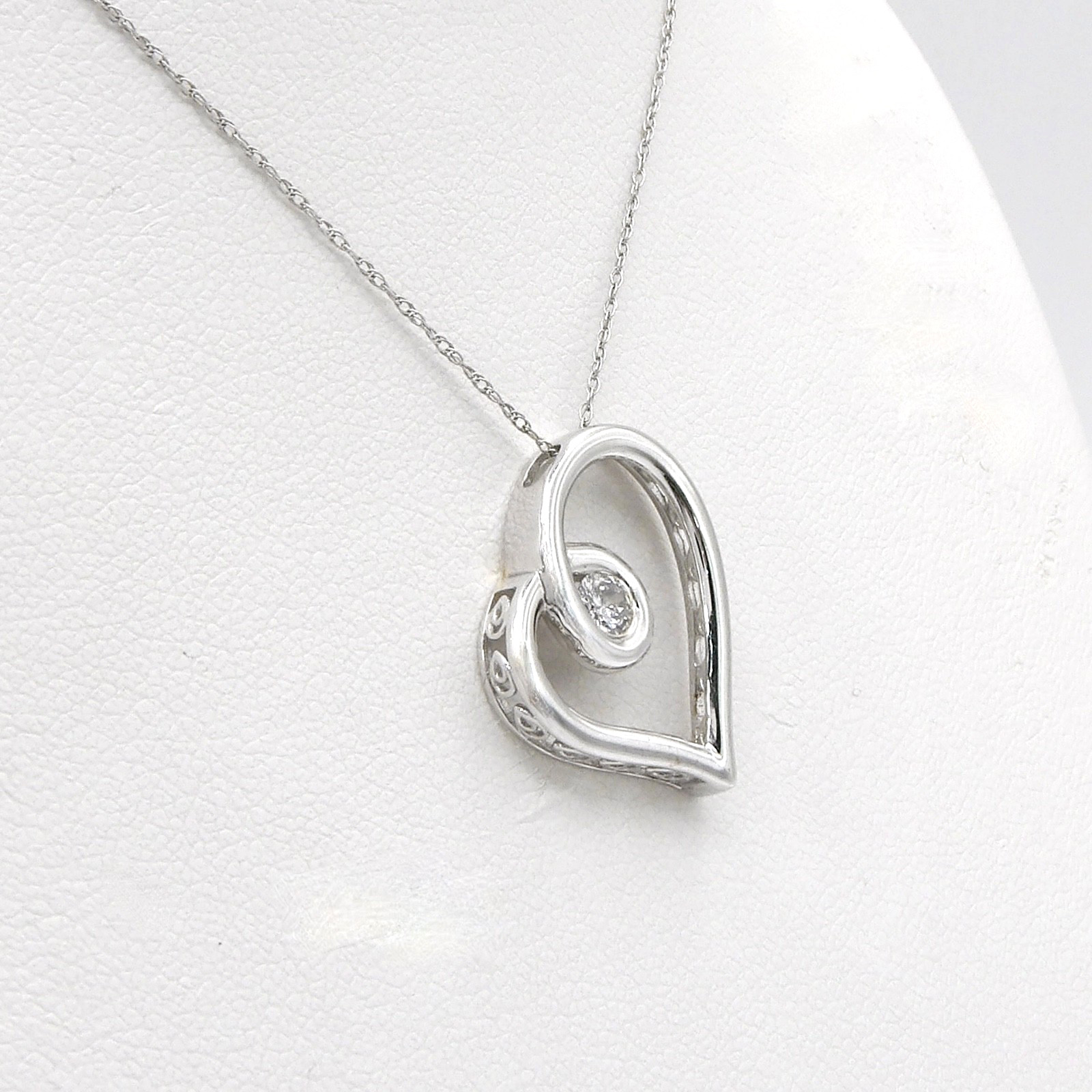 Solid 10k Gold Natural Diamond Freeform Floating Open Heart Pendant Necklace 18″
