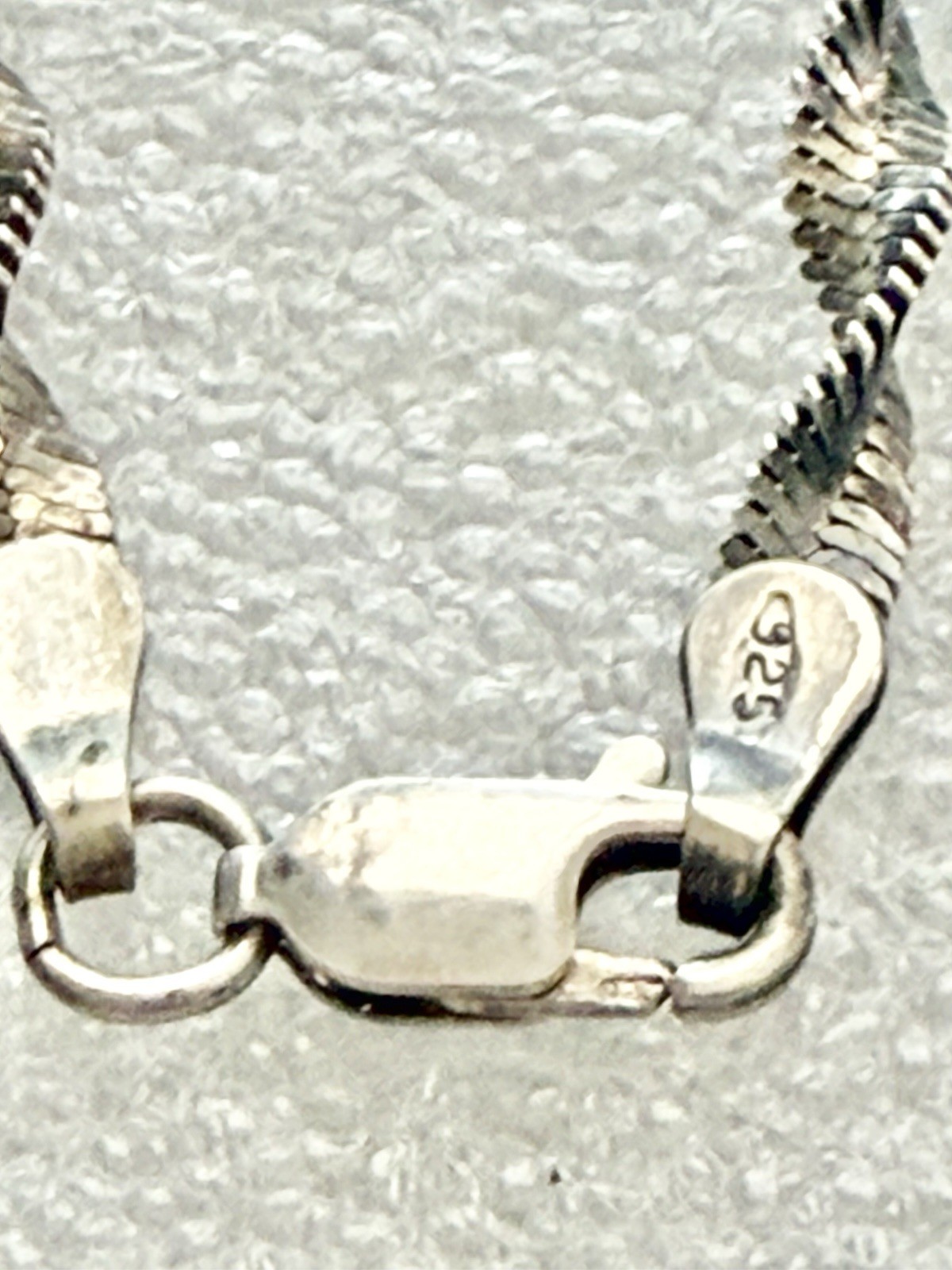 925 Sterling Silver IBB Italy 3.3mm Twisted Herringbone 20” Chain Necklace 7.83g