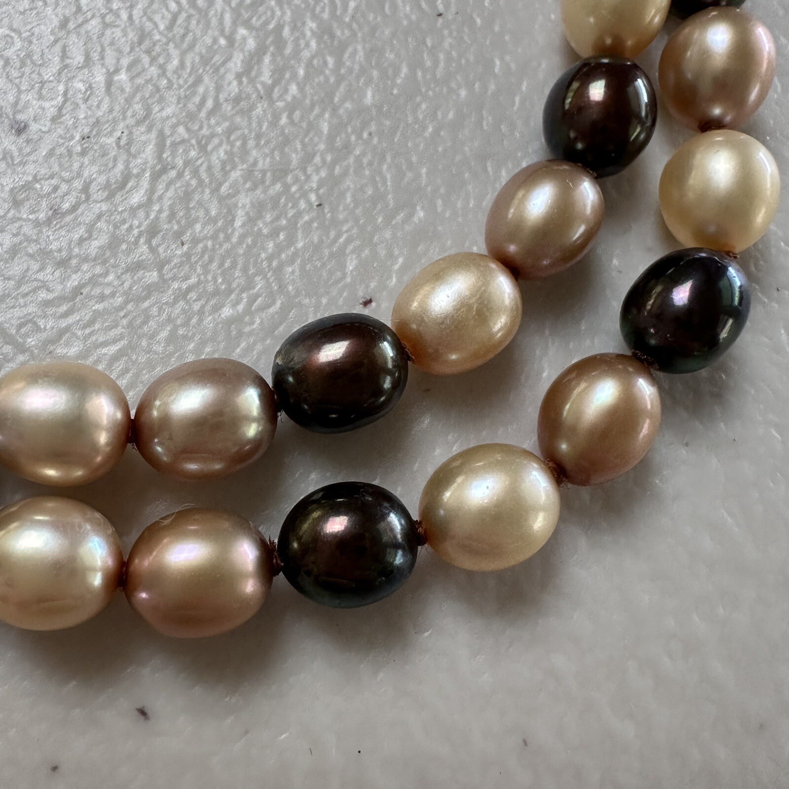 HONORA PEARL NECKLACE GOLDEN BROWN CREAM CHAMPAGNE WINE Chocolate Multicolor