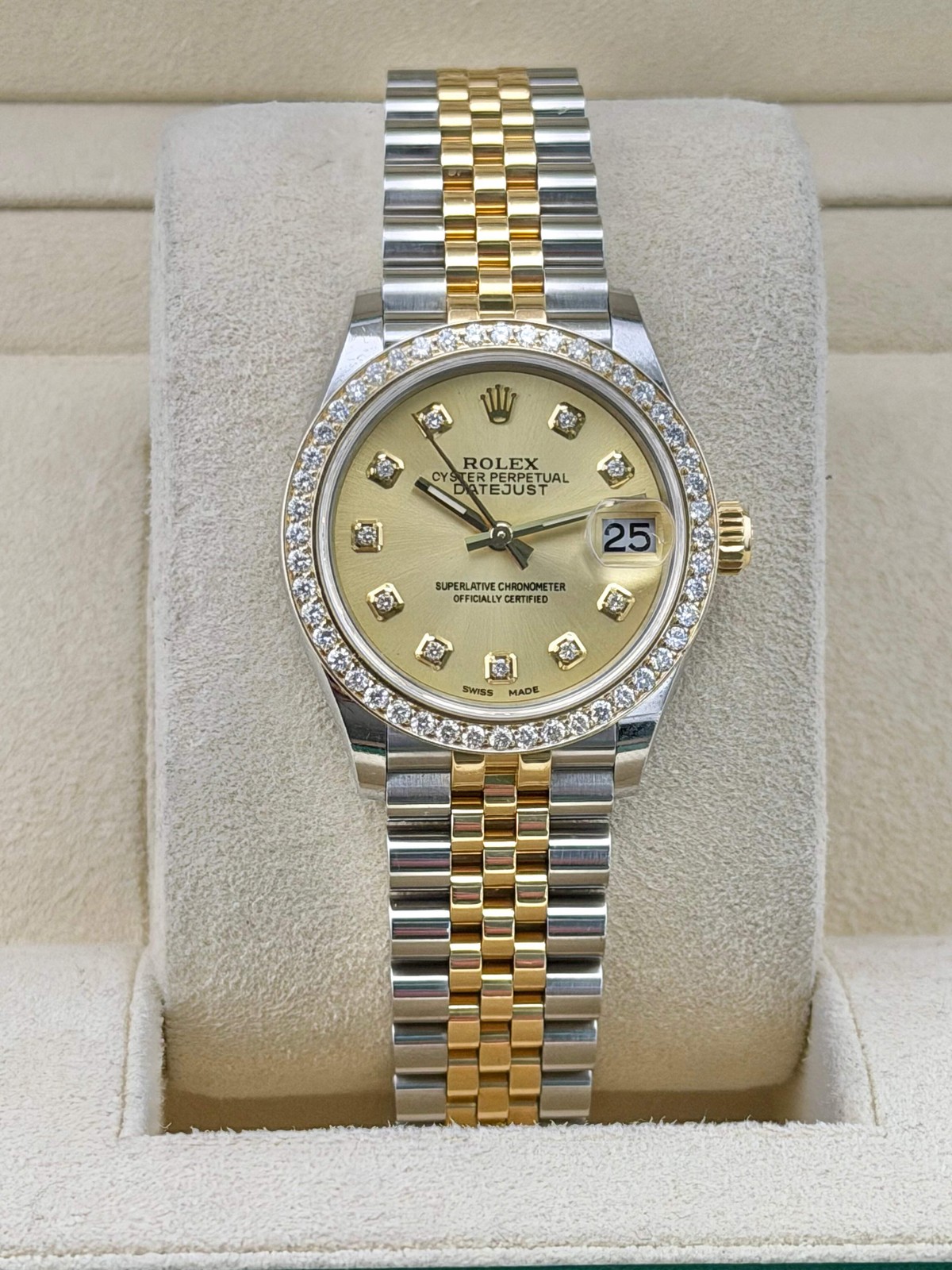 2021 Rolex Date-Just 31 Champagne Diamond Bezel & Diomand Dial 278273 31mm 18K Y