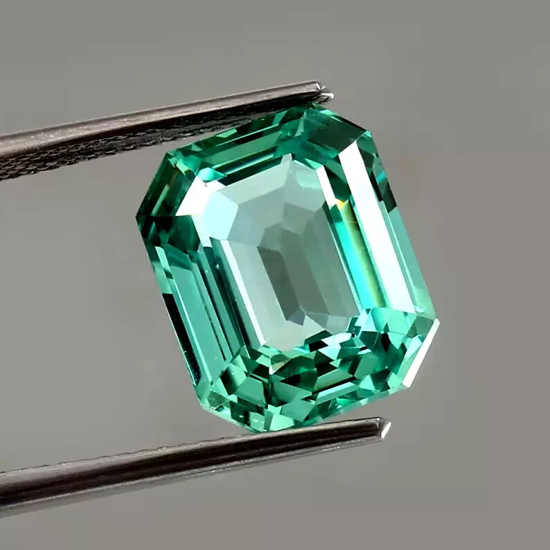 AAA 11.7 CT+ Flawless Natural Green Emerald Loose Certified Gemstone Emerald Cut