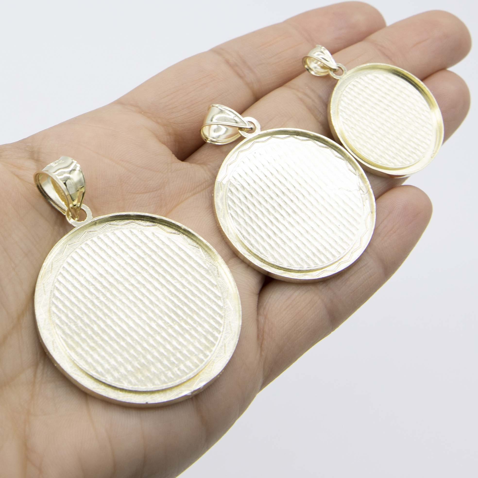 Diamond-Cut Frame Round Medallion Pendant Real 10K Yellow Gold All Sizes