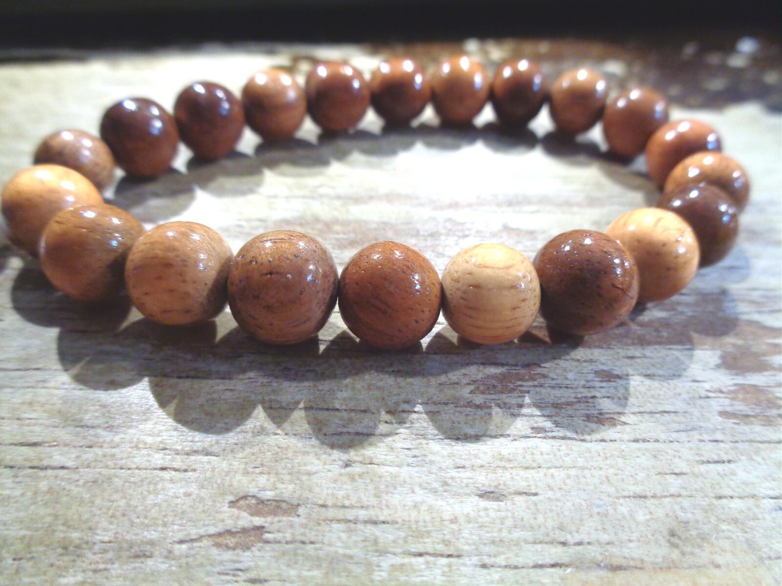 10MM HAWAIIAN KOA WOOD ROUND BALL BEAD & CARABAO BONE PLUMERIA STRETCH BRACELET