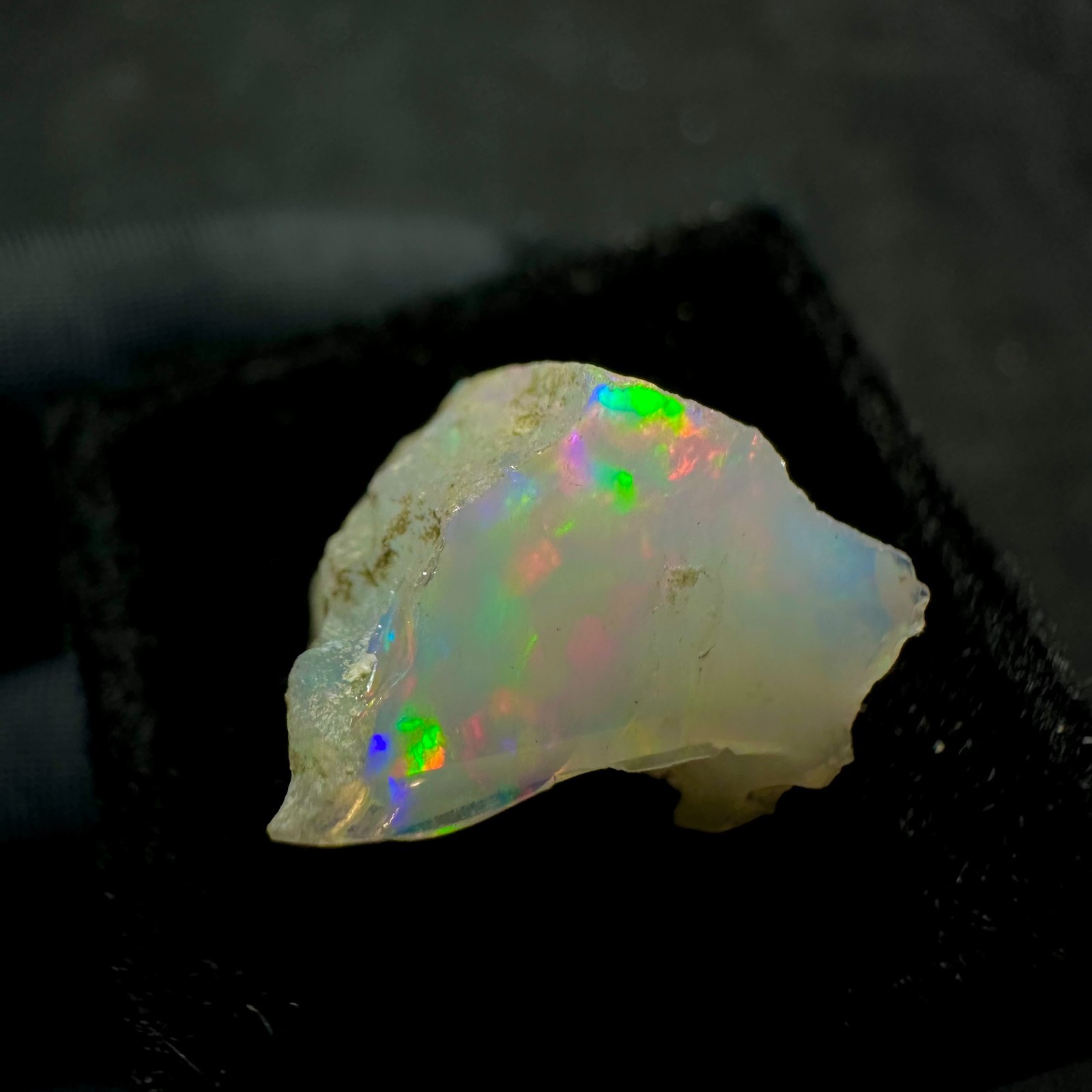 Natural White Ethiopian Opal Rough, Rainbow Fire Raw Opal, Play Of Color Opal