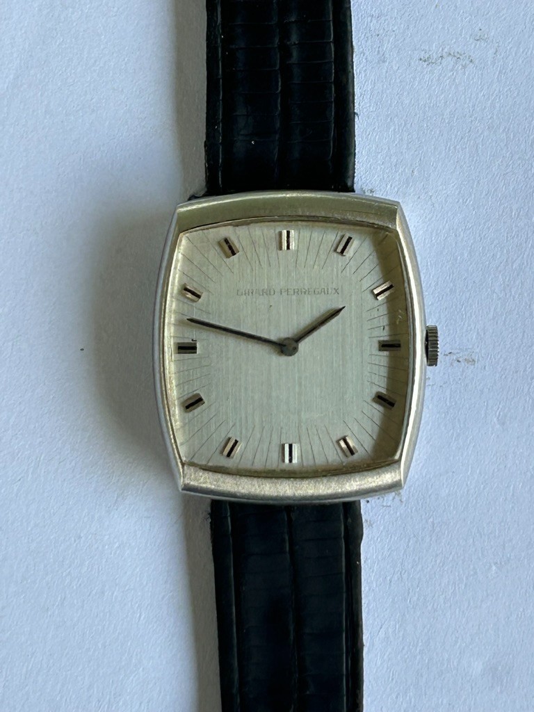 Girard-Perregaux Silver Men’s Watch – 9180 FA