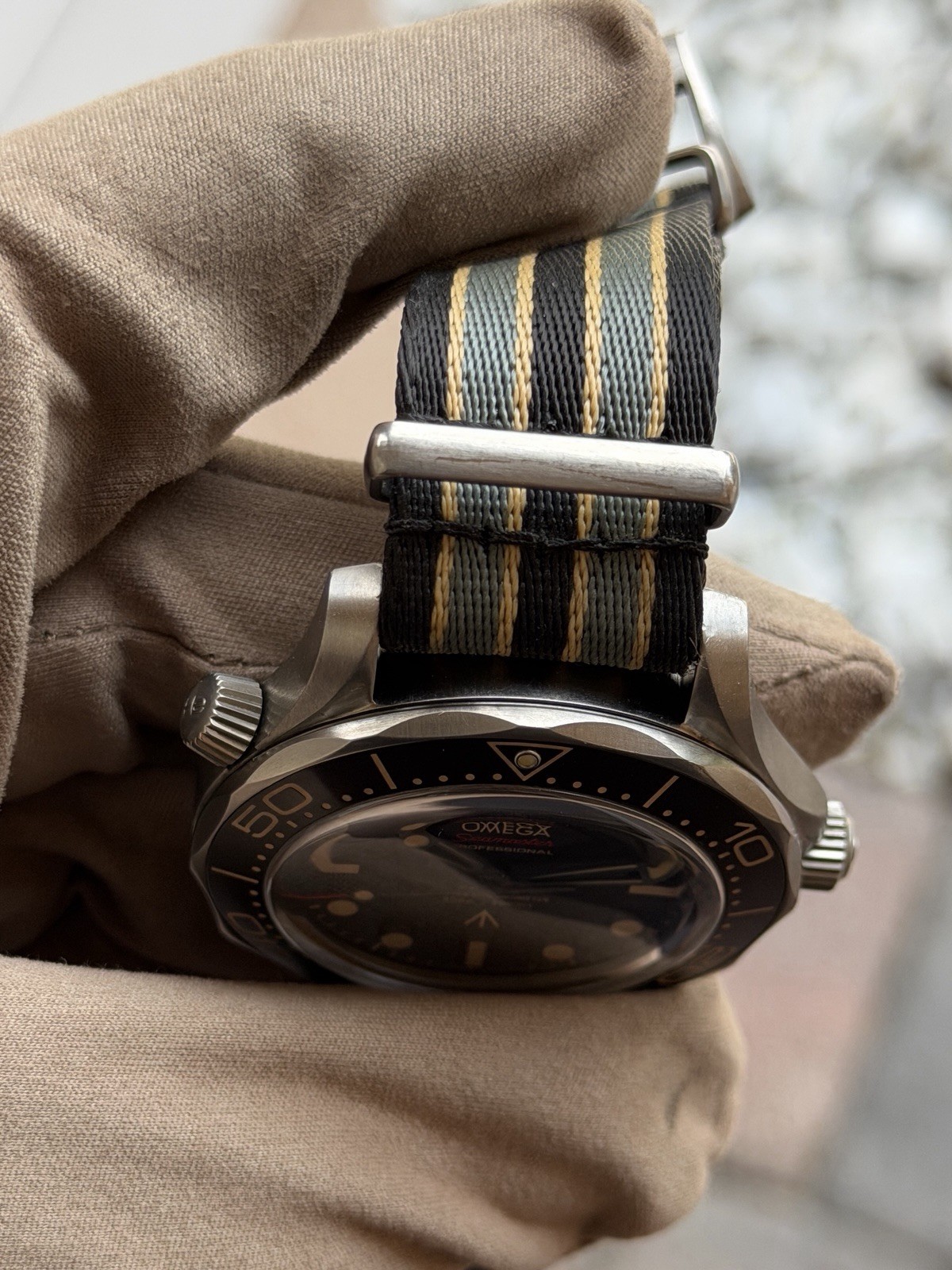 OMEGA Seamaster Diver 300M 007 No Time To Die NTTD