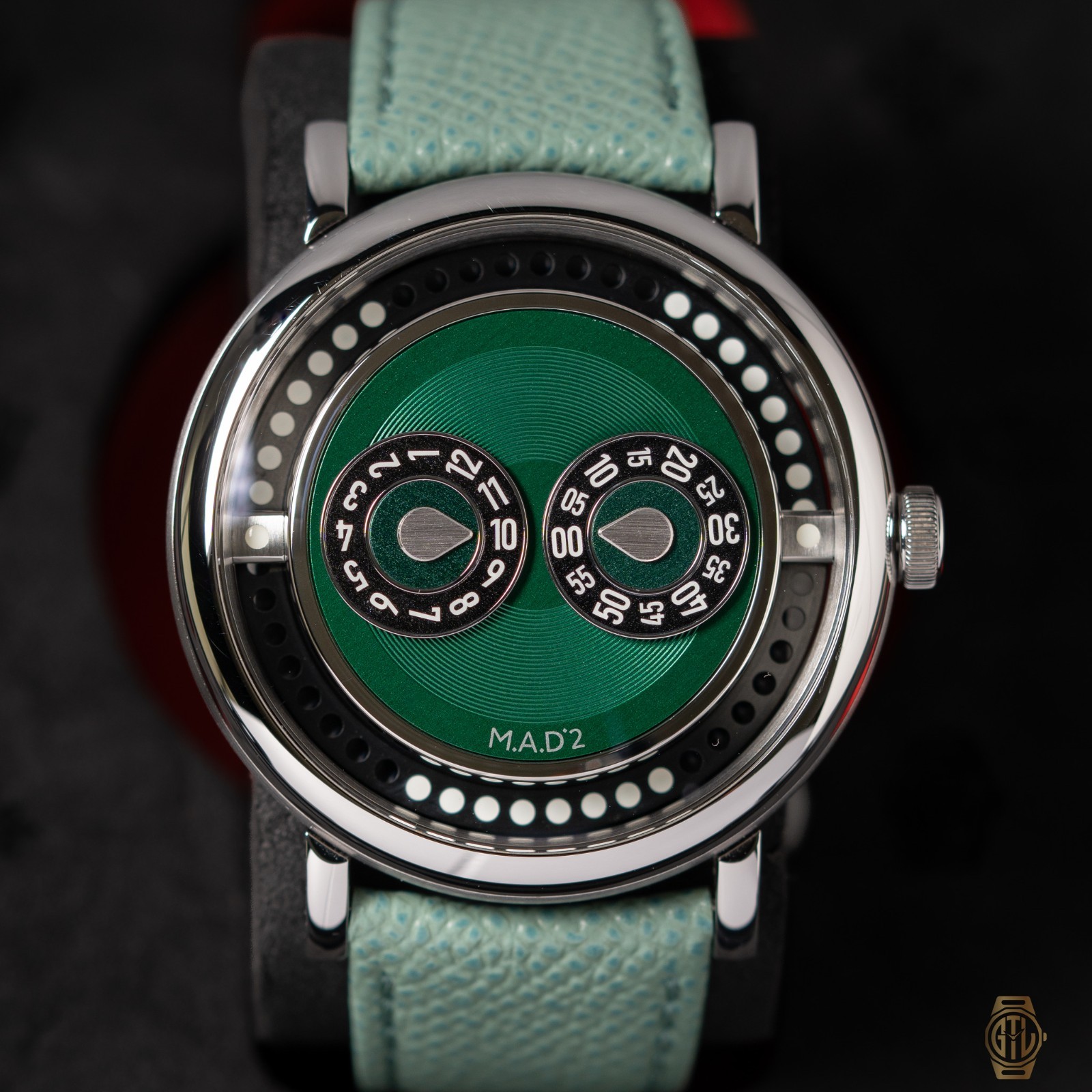 MB&F M.A.D 2 Green Complete Set w/Box&Papers