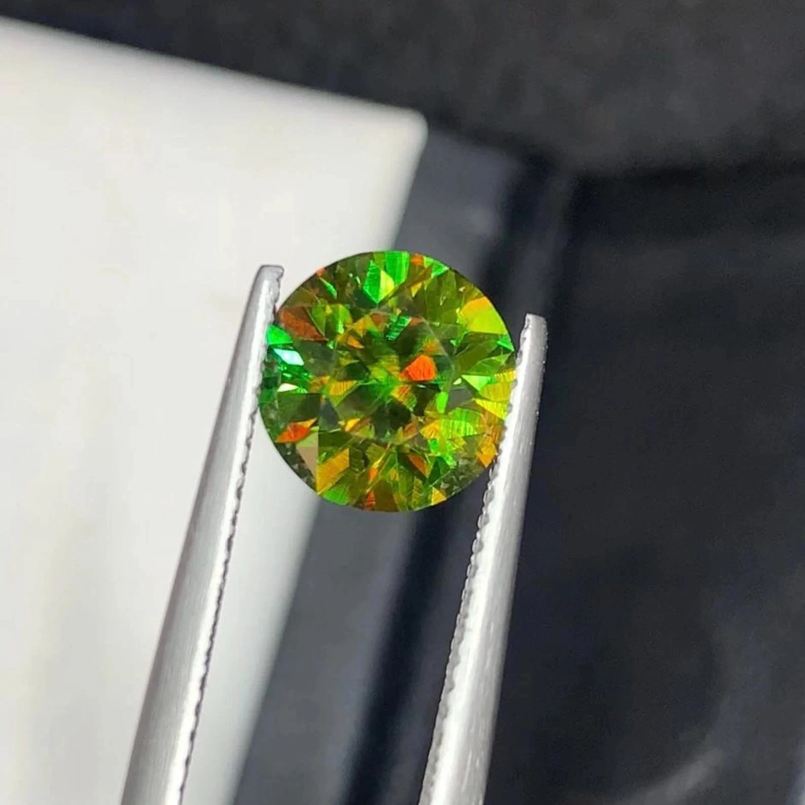 4.55 Ct Natural Full Fire Titanite Sphene Round Cut Gemstone from Pakistan