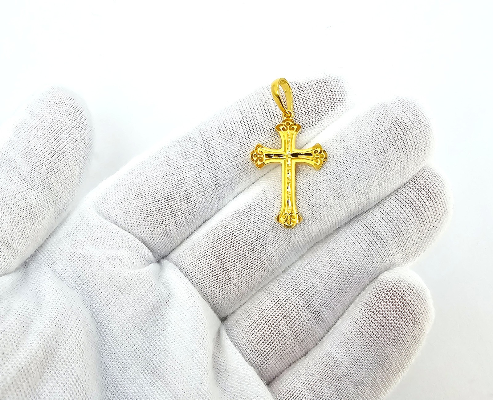 22K Solid Yellow Gold Cross Pendant Religious Genuine Hallmarked 916 – 1.32 inch