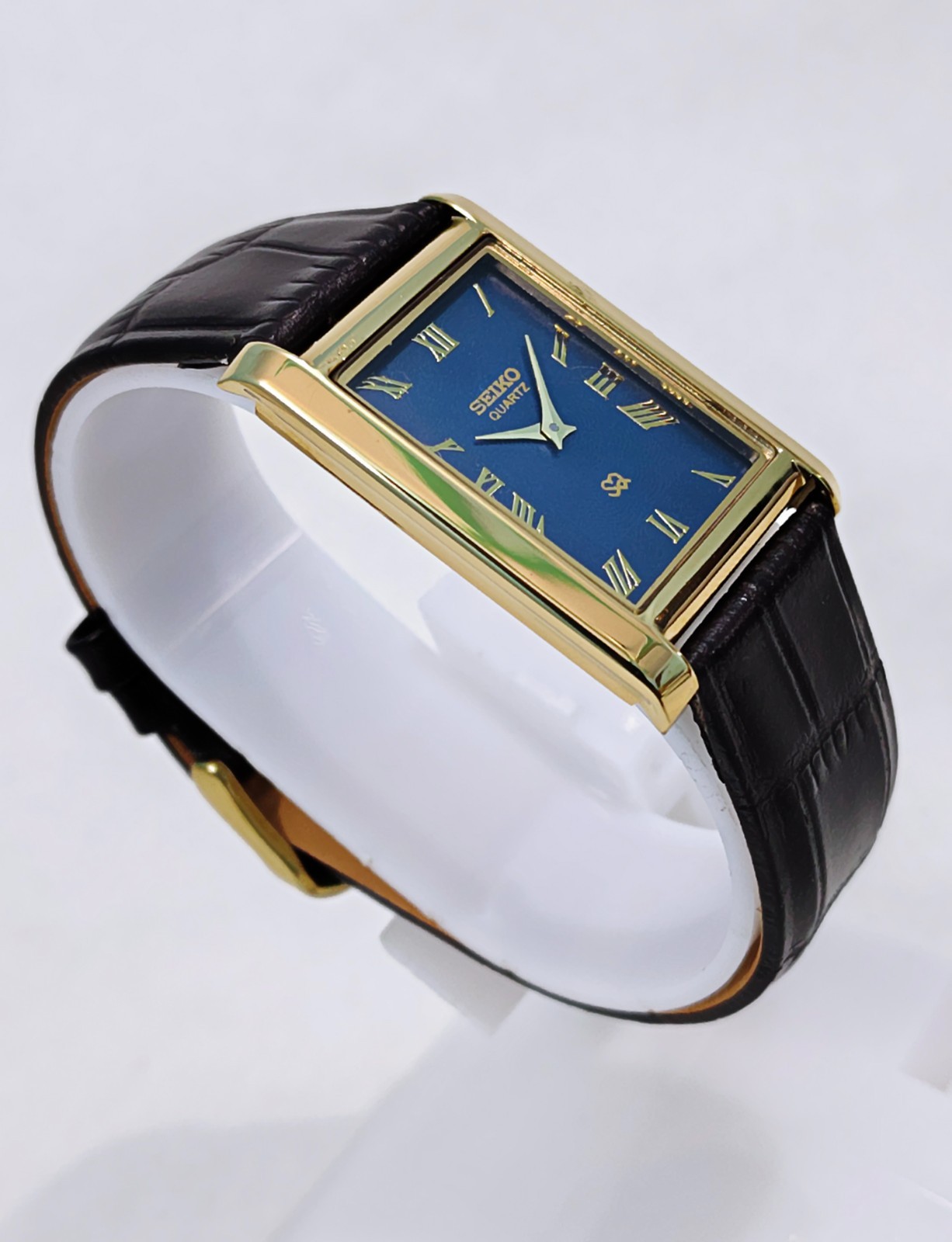 Vintage Style Seiko Tank Blue Dial Slim Unisex 27mm Wristwatch