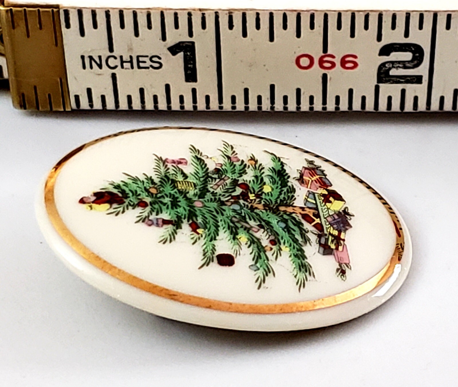 Vintage Signed SPODE Porcelain Oval Gold Trim Christmas Tree Brooch Pin, SIGNED