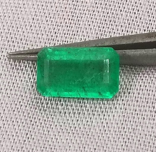 1.83ct Natural Panjshir Emerald Medium Green Octagon Loose Gemstone